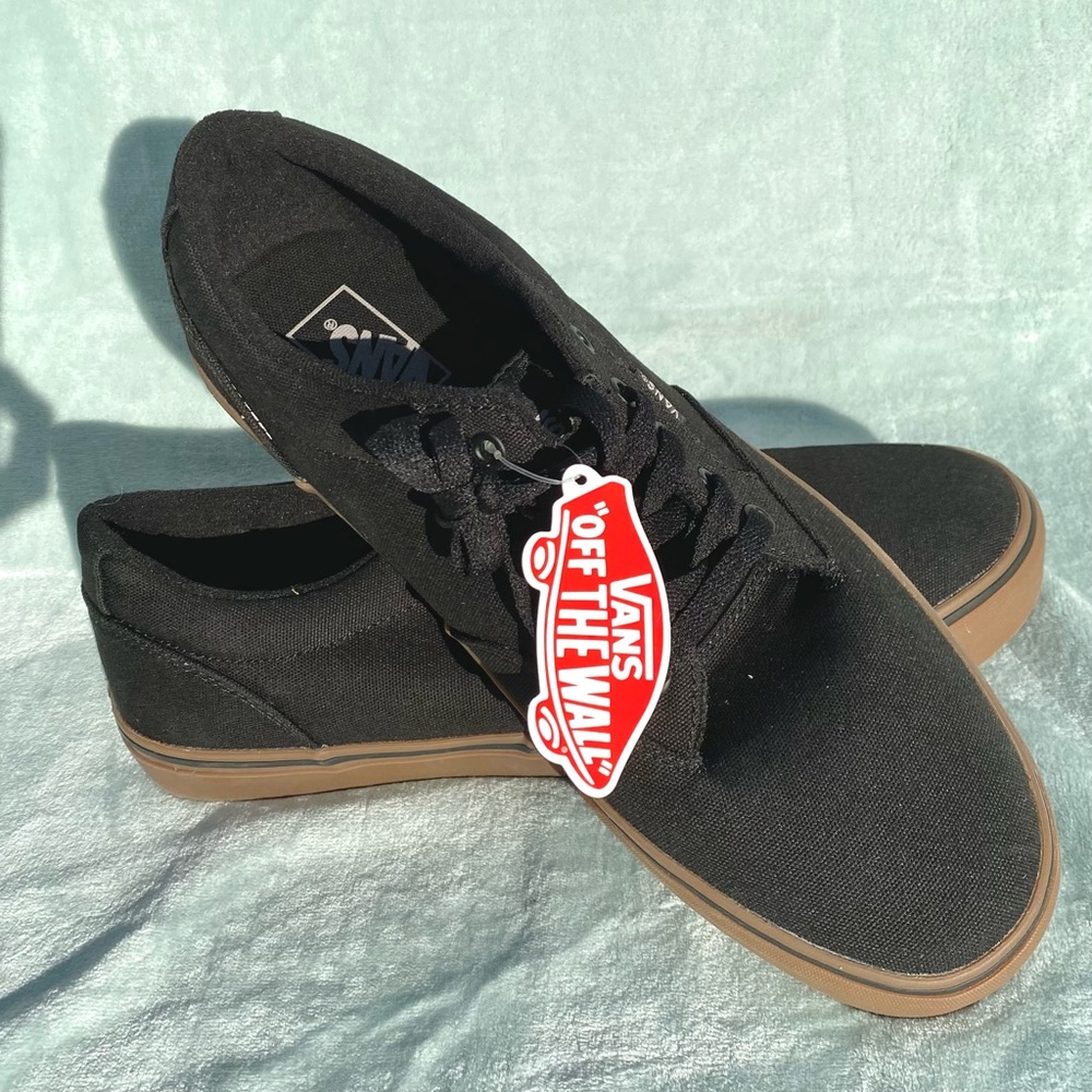 NWT Winston Vans